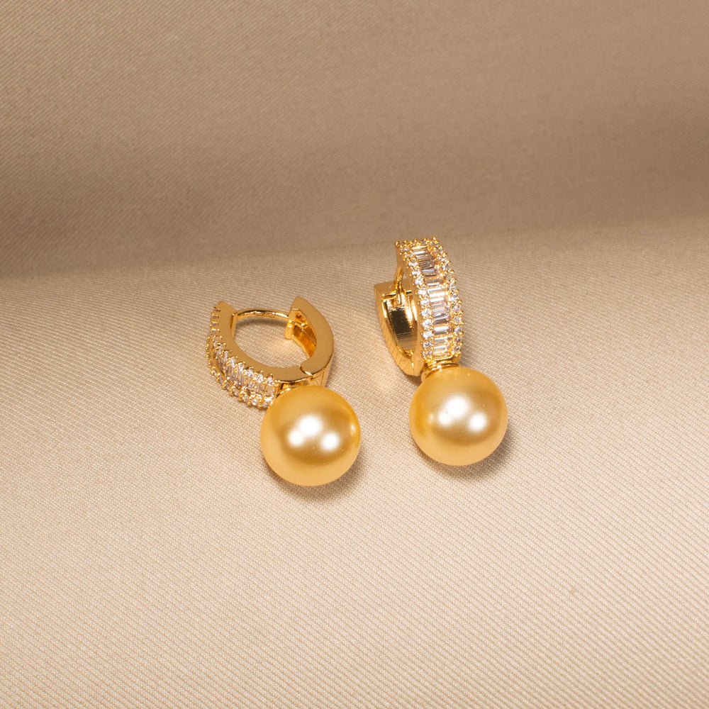 Charlotte Earrings - Golden