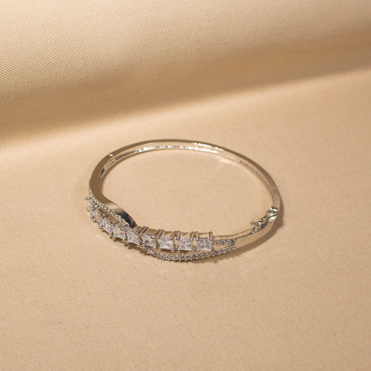 Crystal Ripple Bracelet