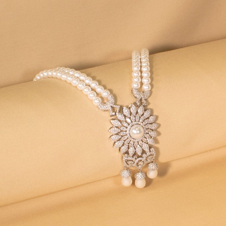 Elayra Pearl Necklace Set - Pratha Collection