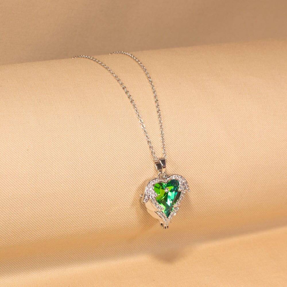 Emerald Blaze Pendant Set - Edgy Collection