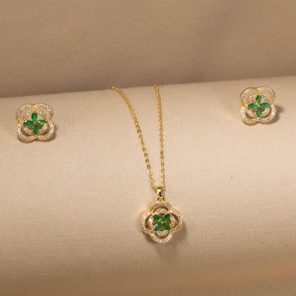 Emerald Clover Glow Set