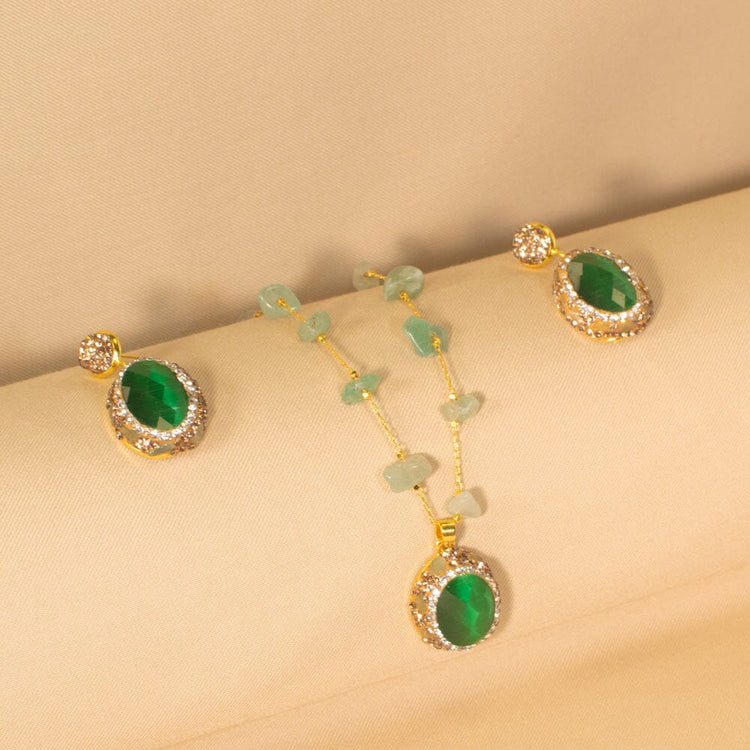 Emerald Muse Necklace Set- Pratha Collection