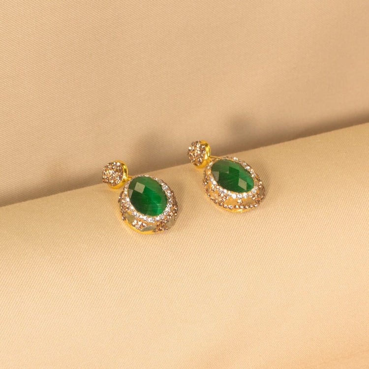 Emerald Muse Necklace Set- Pratha Collection