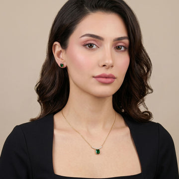 Emerald Radiance Pendant Set