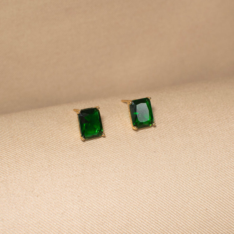 Emerald Radiance Pendant Set