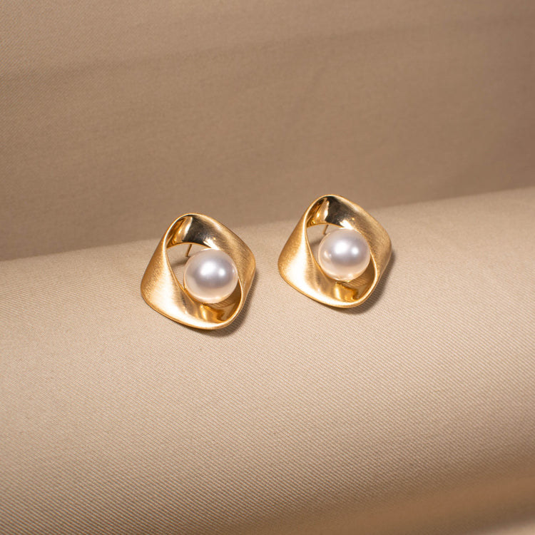 Ethereal Orbit Studs
