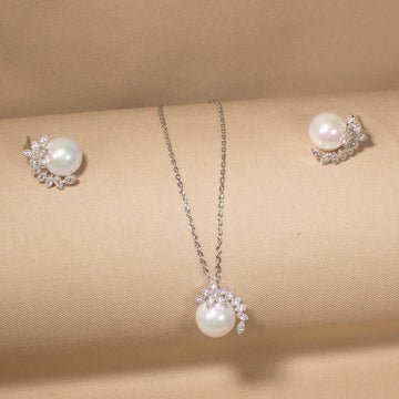 Ethereal Pearl Glow