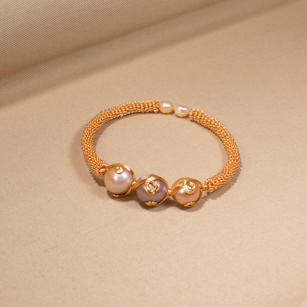 Fiorella Fresh Water Pearl Bracelet