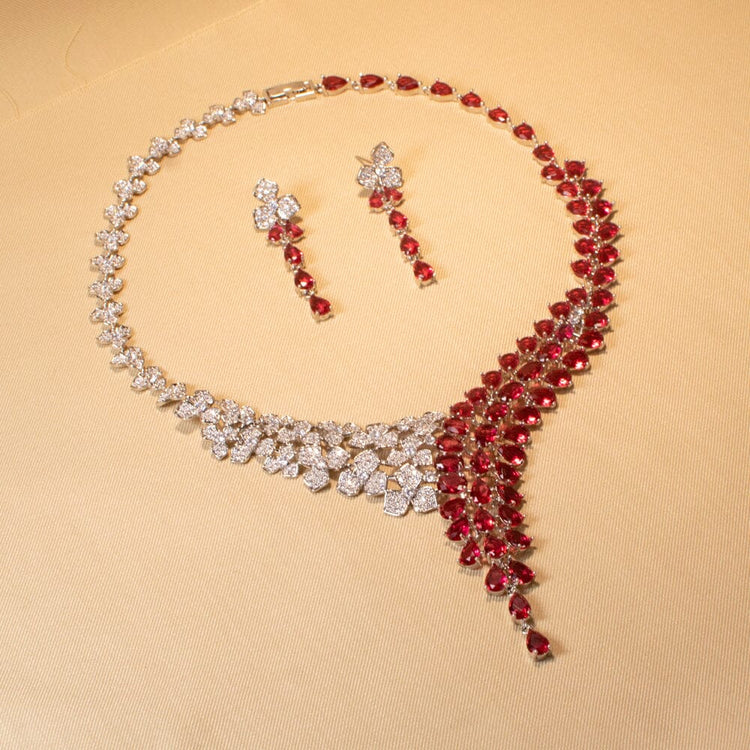 Flower Valley Luxury Necklace Set