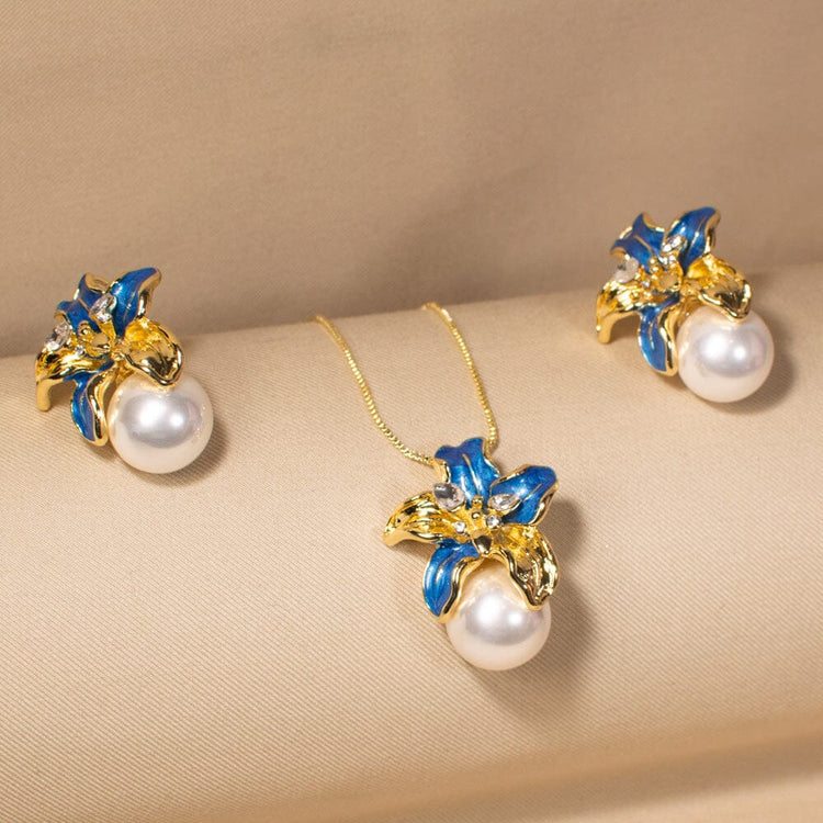 Gardenia Pearl Pendant Set-Blue-Nature Collection