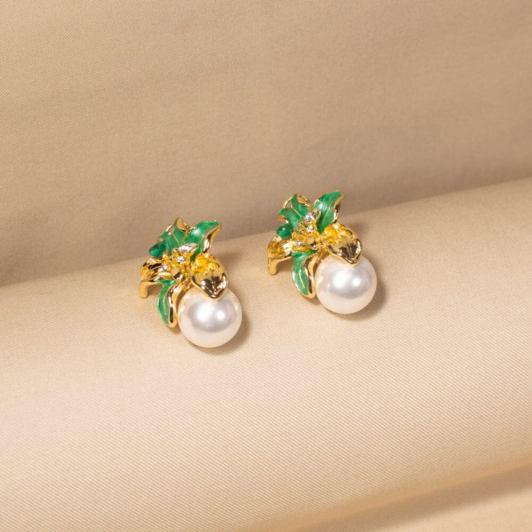 Gardenia Pearl Pendant Set - Nature Collection