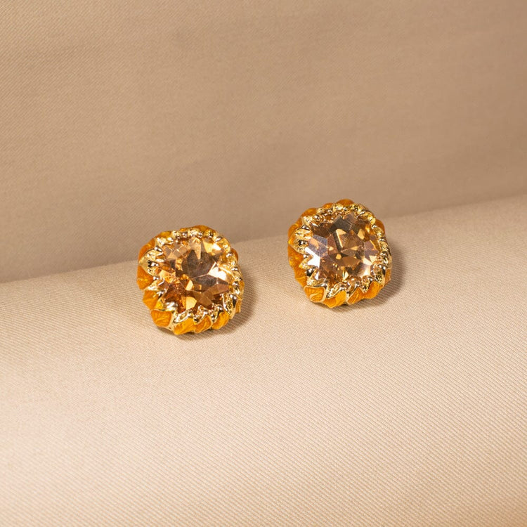 Golden Majesty Pendant Set