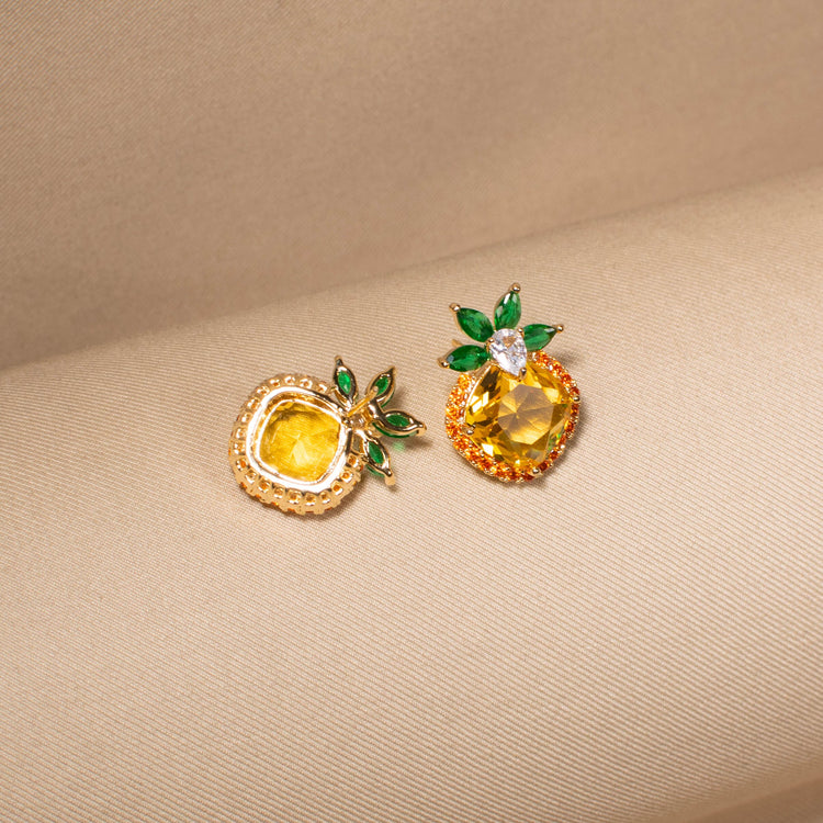 Golden Pineapple Punch Studs