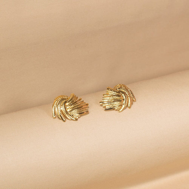 Golden Swirl Pendant Set -Edgy Collection