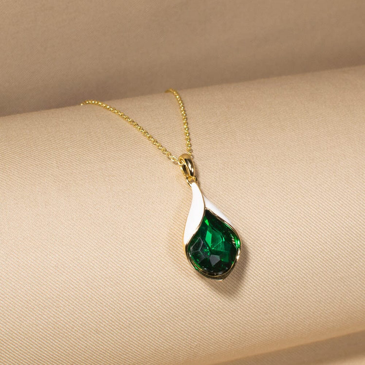 Green Passion Drops Pendant Set