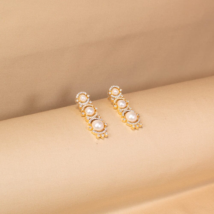 Iselda Pearl Necklace Set - Pratha Collection