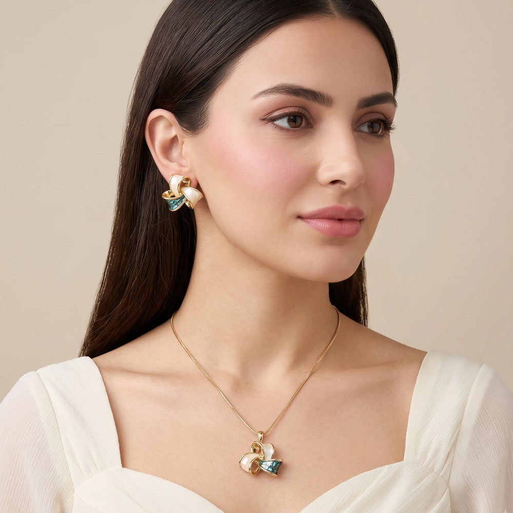 Ivory Swirl Blossom Set
