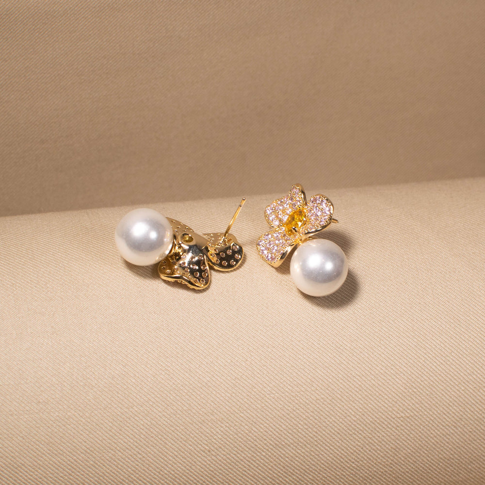Jasmine Halo Pearl Earrings