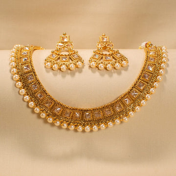 Jeevisha Traditional Necklace Set