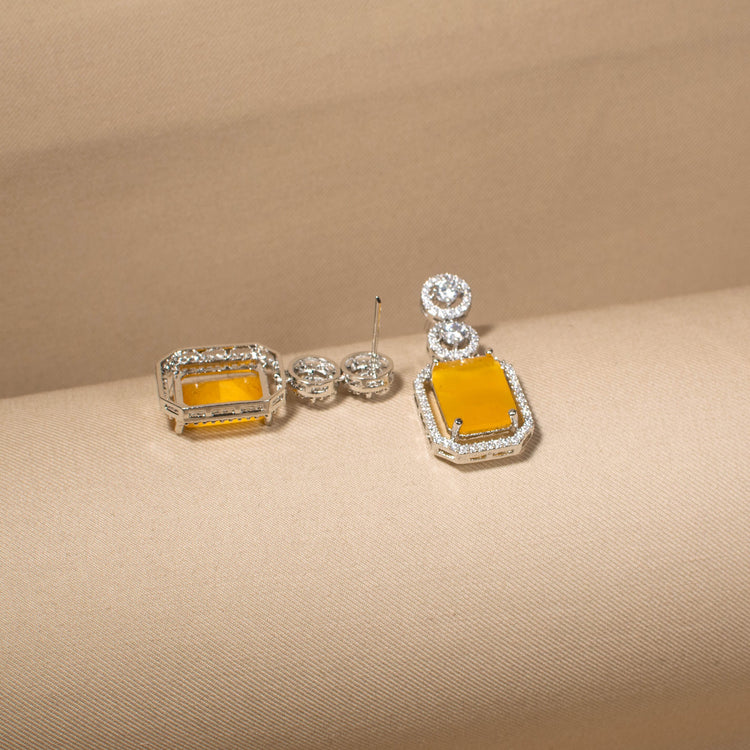 Kesar Danglers
