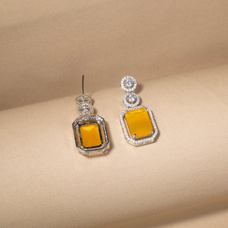 Kesar Danglers