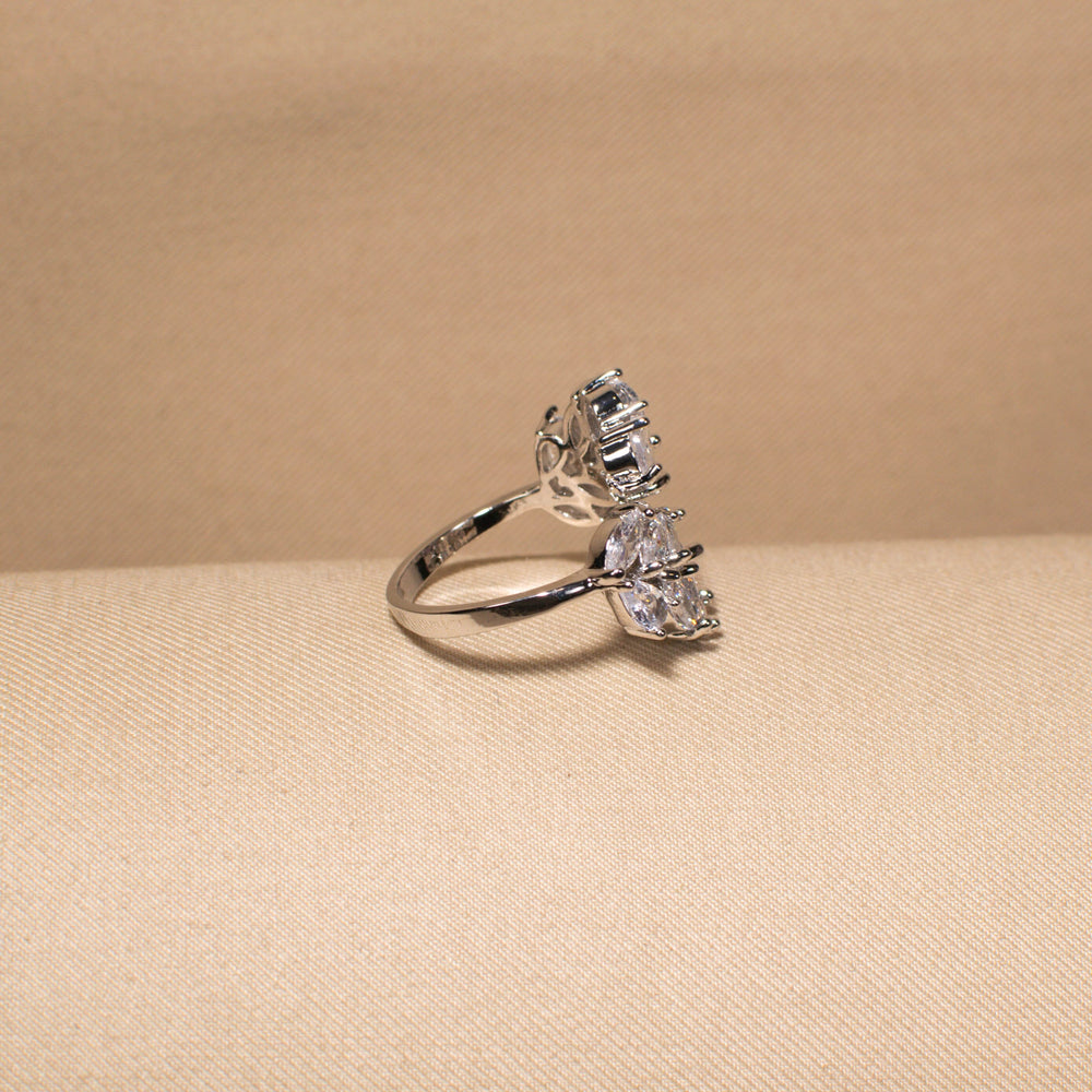 Laurel Crown Ring