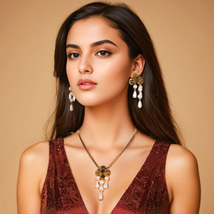 Lila Pendant Set  - Edgy Collection