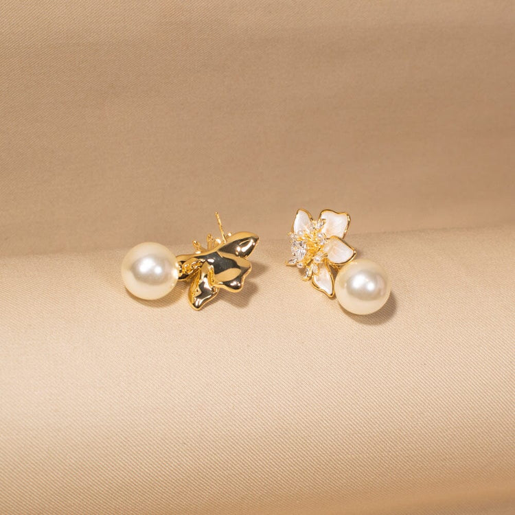 Lily Pearl Earrings - Nature Collection