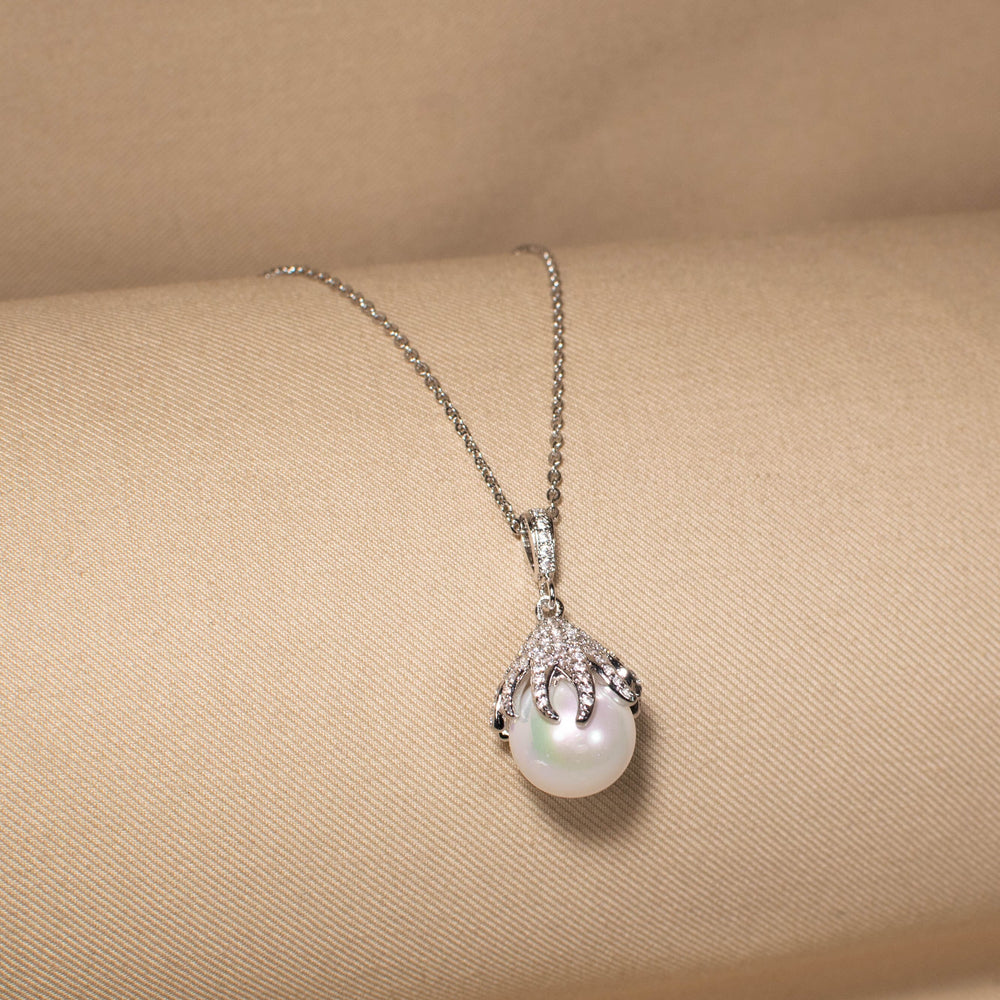 Luminous Pearl Drop Pendant Set