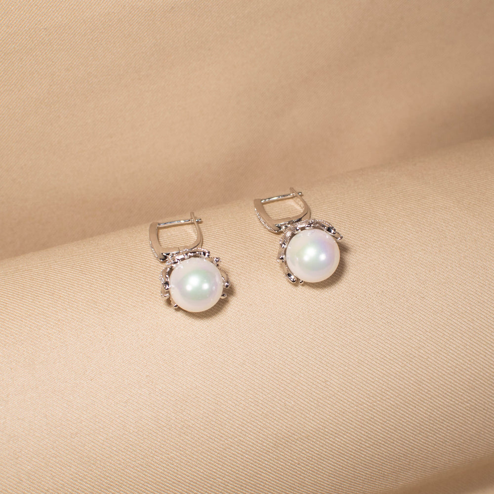 Luminous Pearl Drop Pendant Set