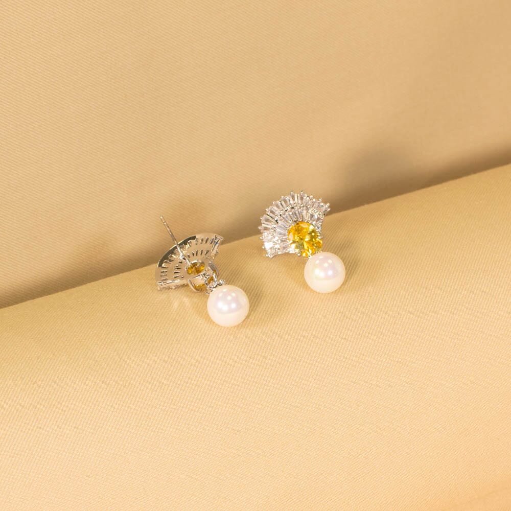 Lustra Pearl Luxury Earrings - Glitterati Collection