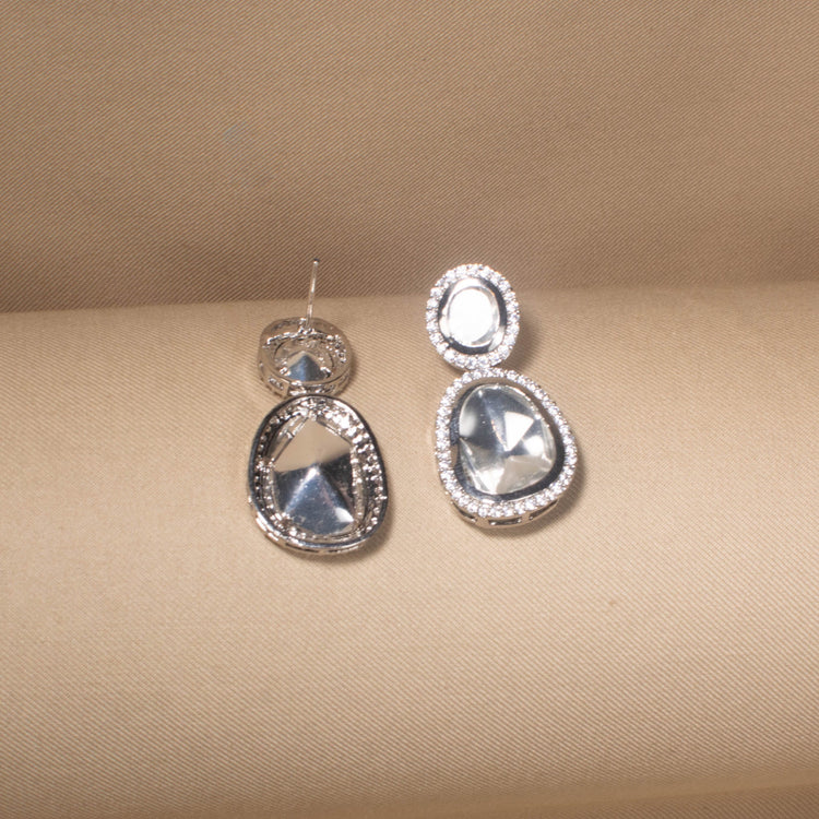 Maahira Kundan Earrings