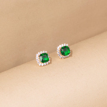Madonna Studs - Minima Collection