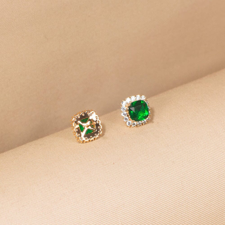 Madonna Studs - Minima Collection