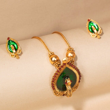 Mayuri Pendant Set-Sparsh Collection