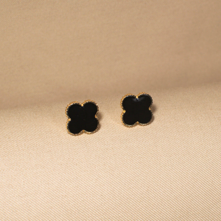 Midnight Luck Pendant Set