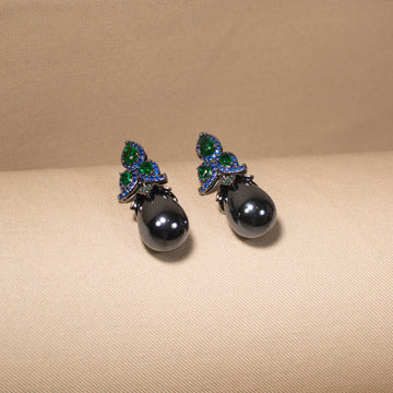 Midnight Monarch Pearl Drops