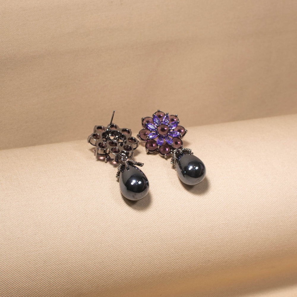 Midnight Pearl Drops