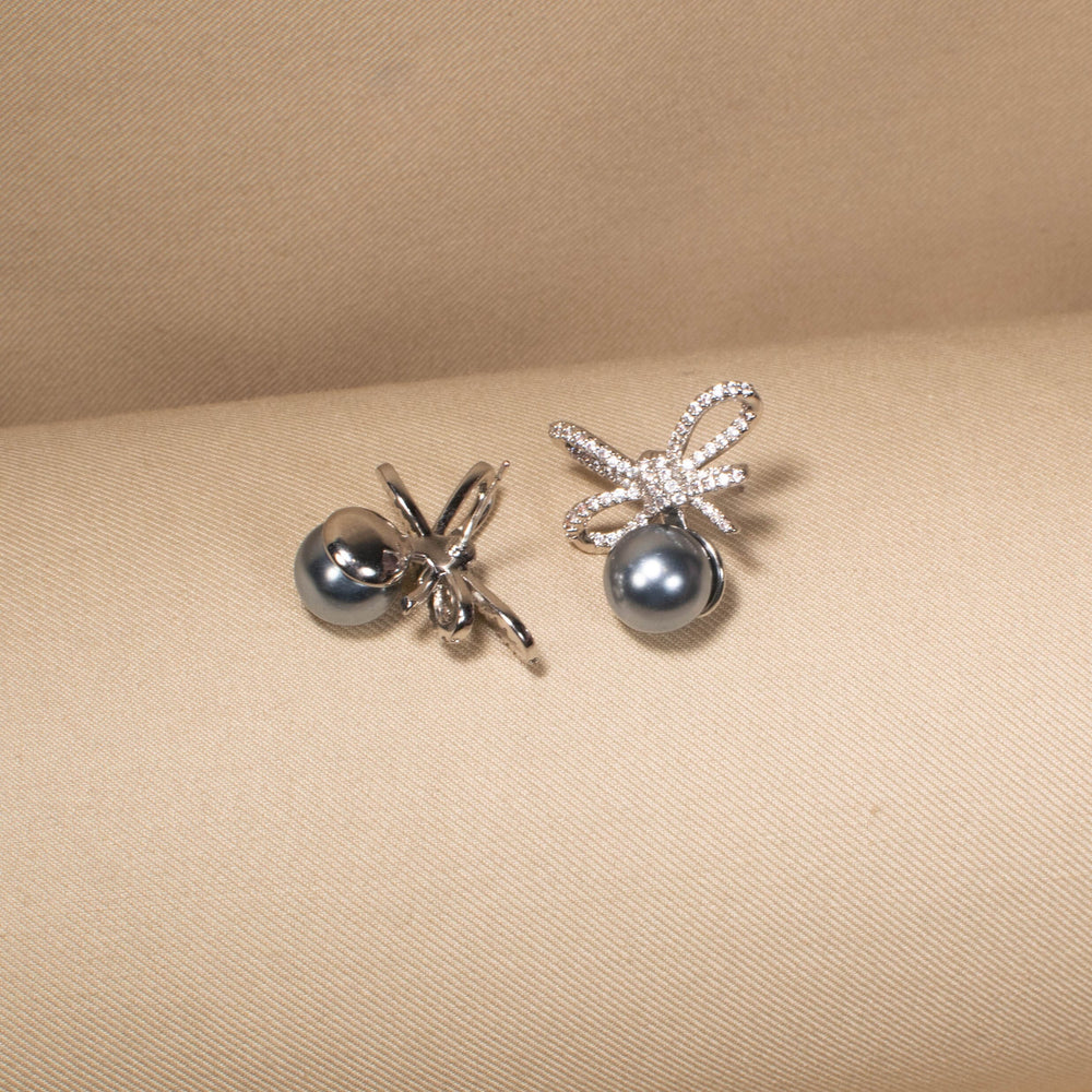 Midnight Ribbon Pearl Earrings
