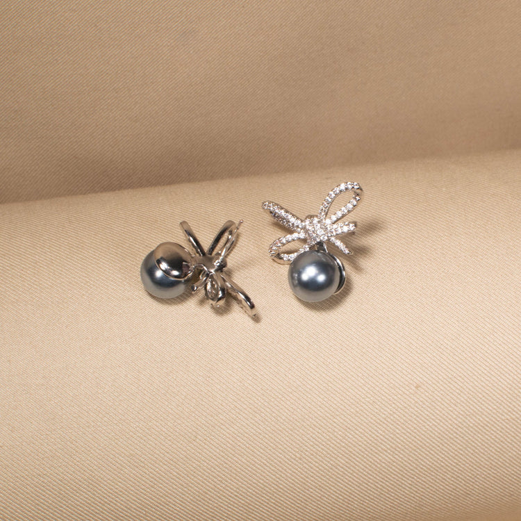 Midnight Ribbon Pearl Earrings