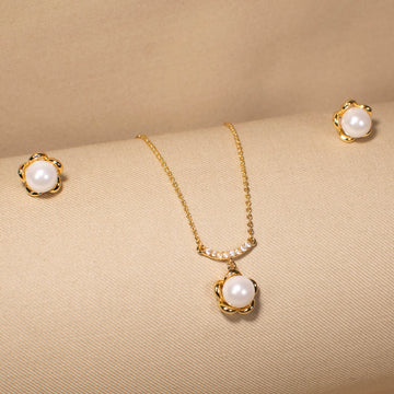 Minimalist Pearl Grace Pendant Set