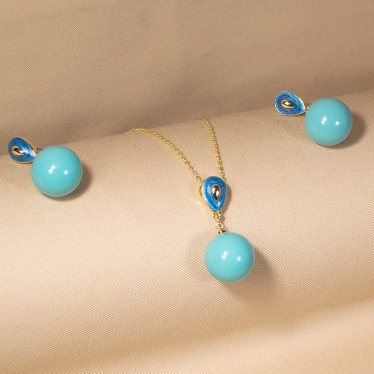 Modern Muse Baubles Pendant Set