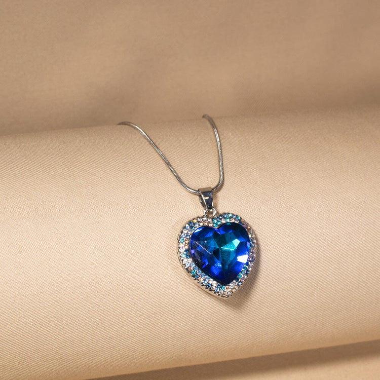 Mystic Heart Aura Pendant Set - Blue