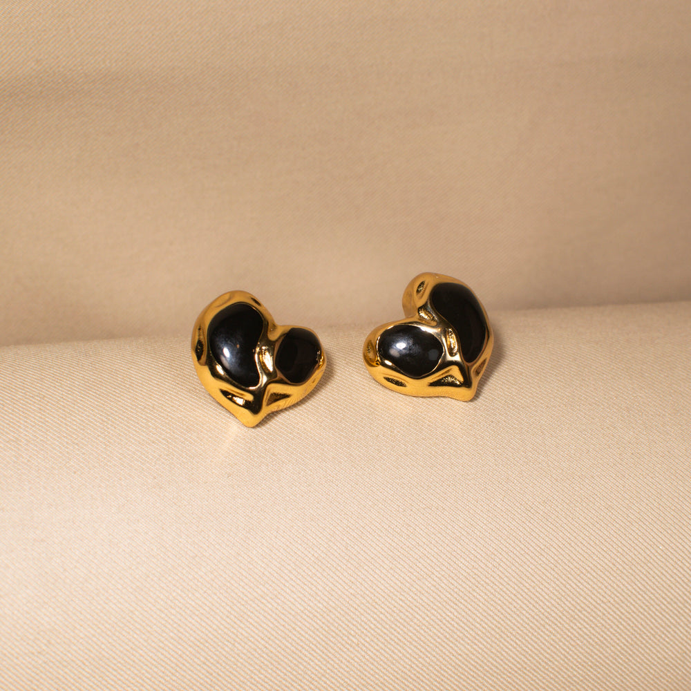 Noir Romance Studs