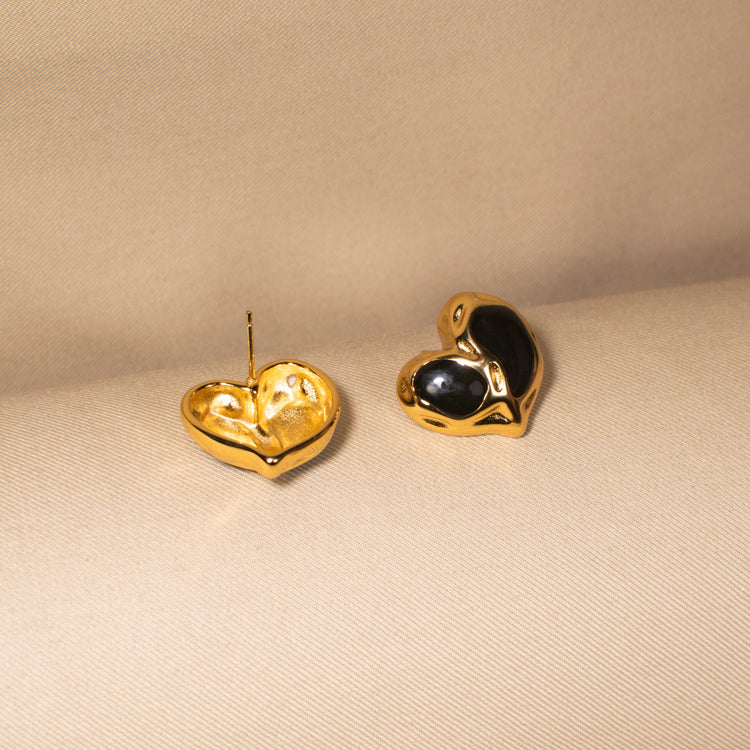 Noir Romance Studs