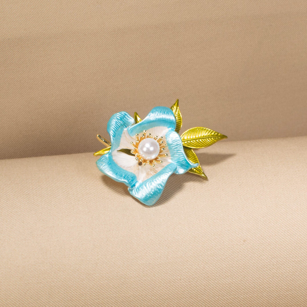 Ocean Grace Pearl Brooch