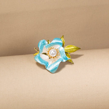 Ocean Grace Pearl Brooch