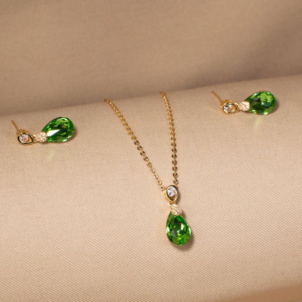 Olive Dewdrop Pendant Set