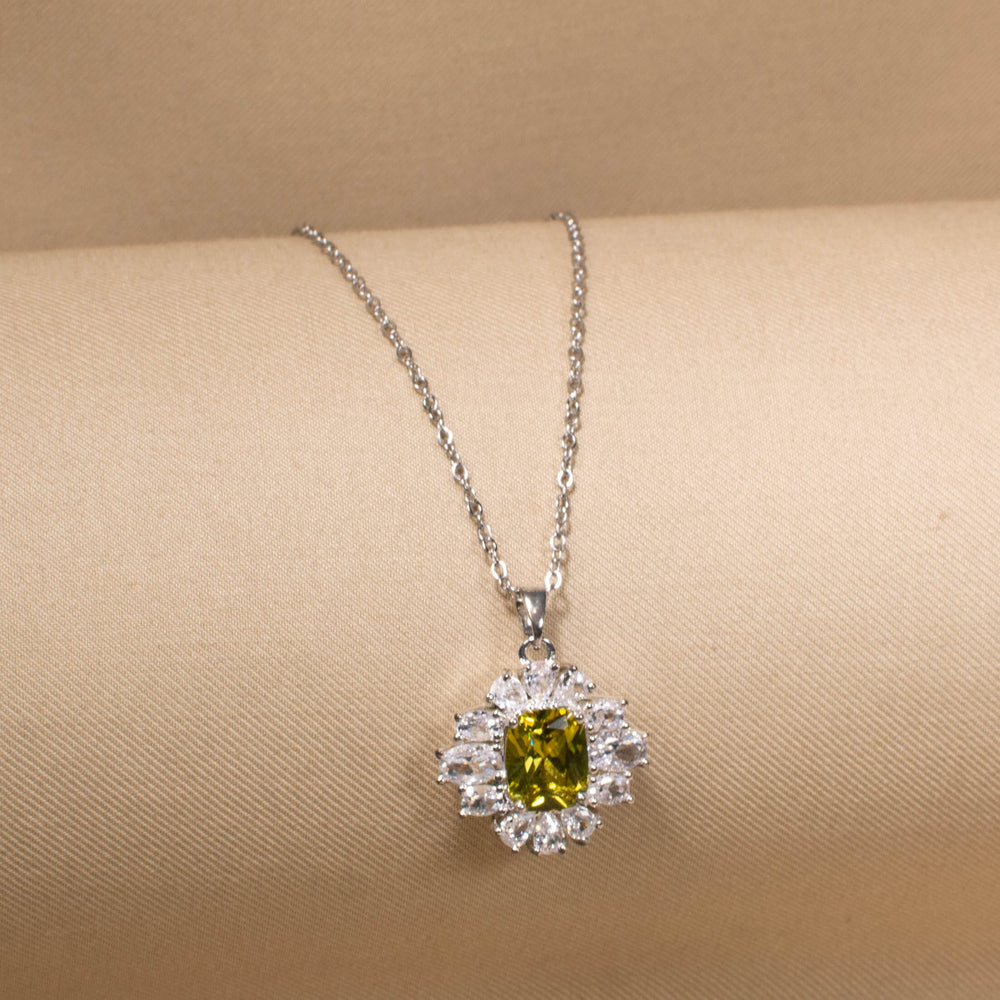 Olive Empress Pendant Set
