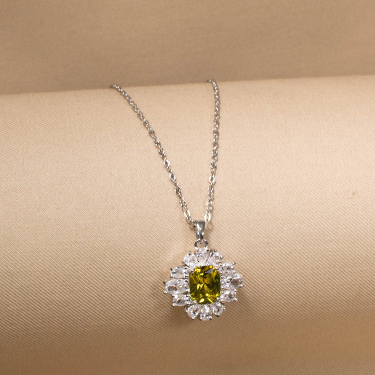 Olive Empress Pendant Set